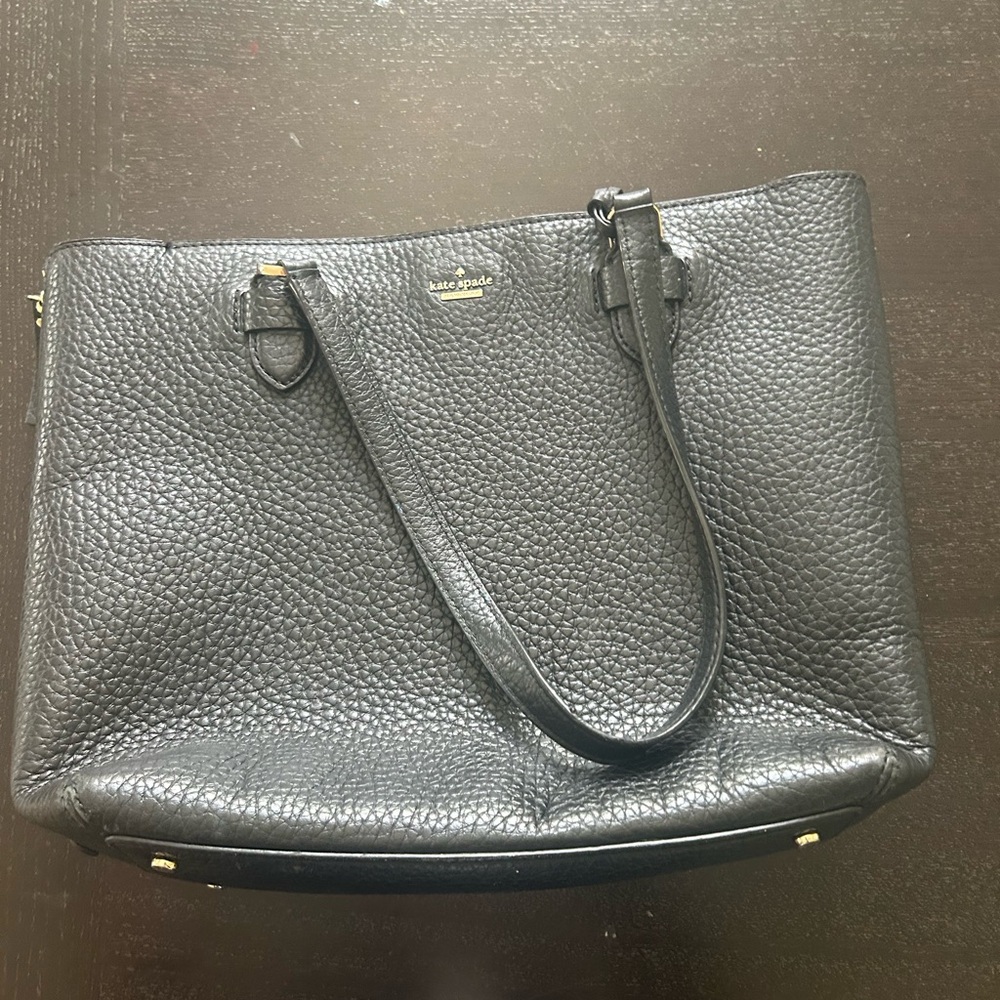 Pebbled leather Tote
